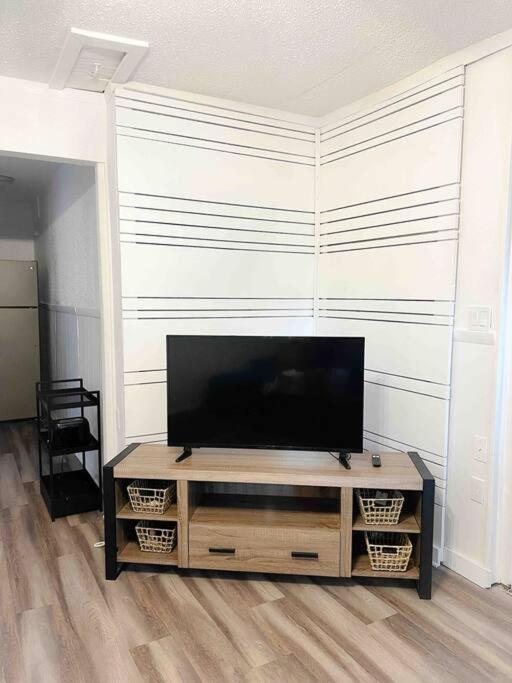 Sparkling Guest Home 2 Bedroom-15 Minutes To Clearwater Beach Екстер'єр фото